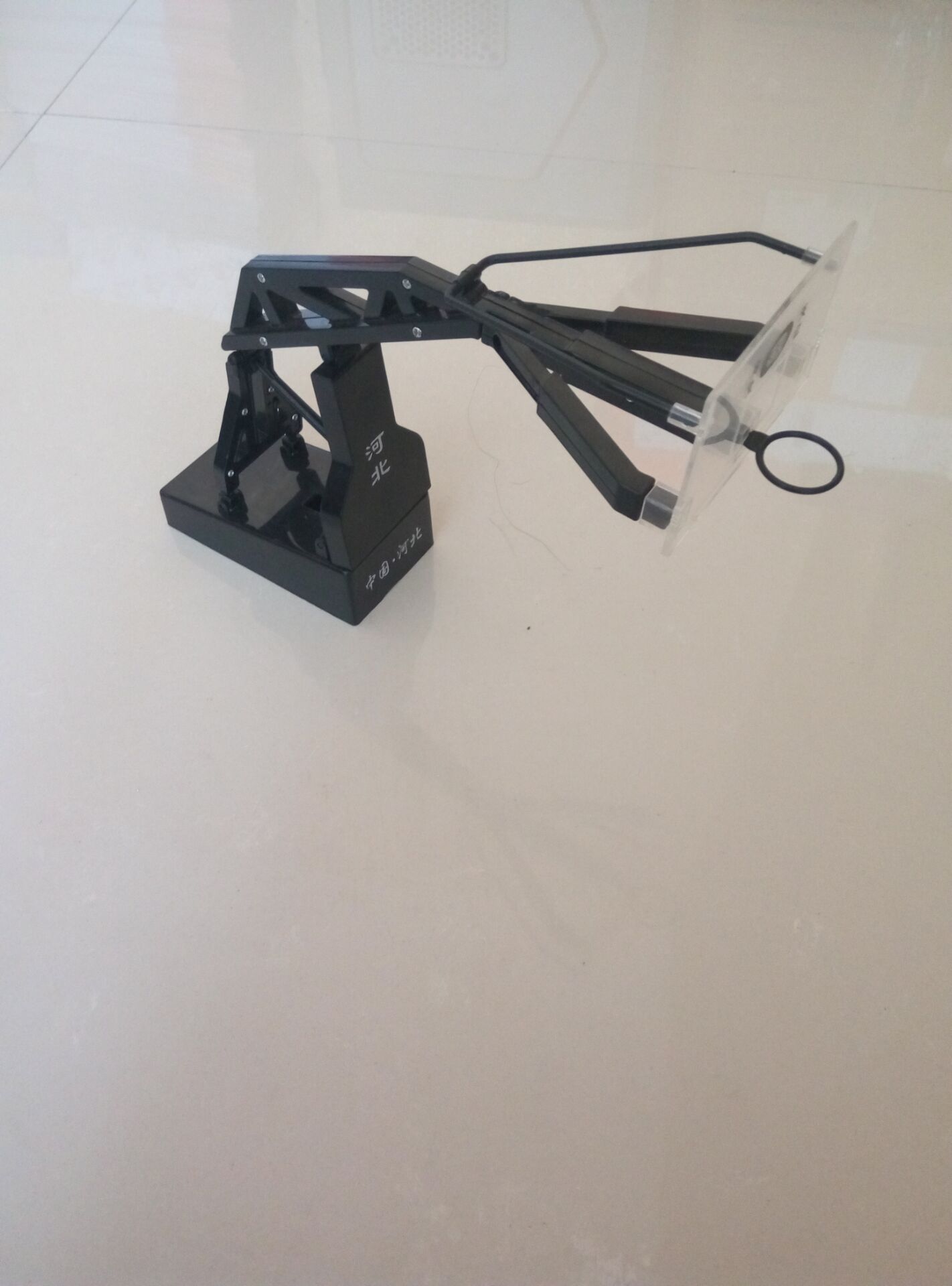 籃球架廠家，電動(dòng)液壓籃球架