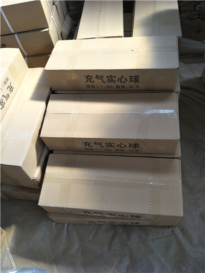 體操墊、羽毛球柱、實心球、海綿包大量現(xiàn)貨